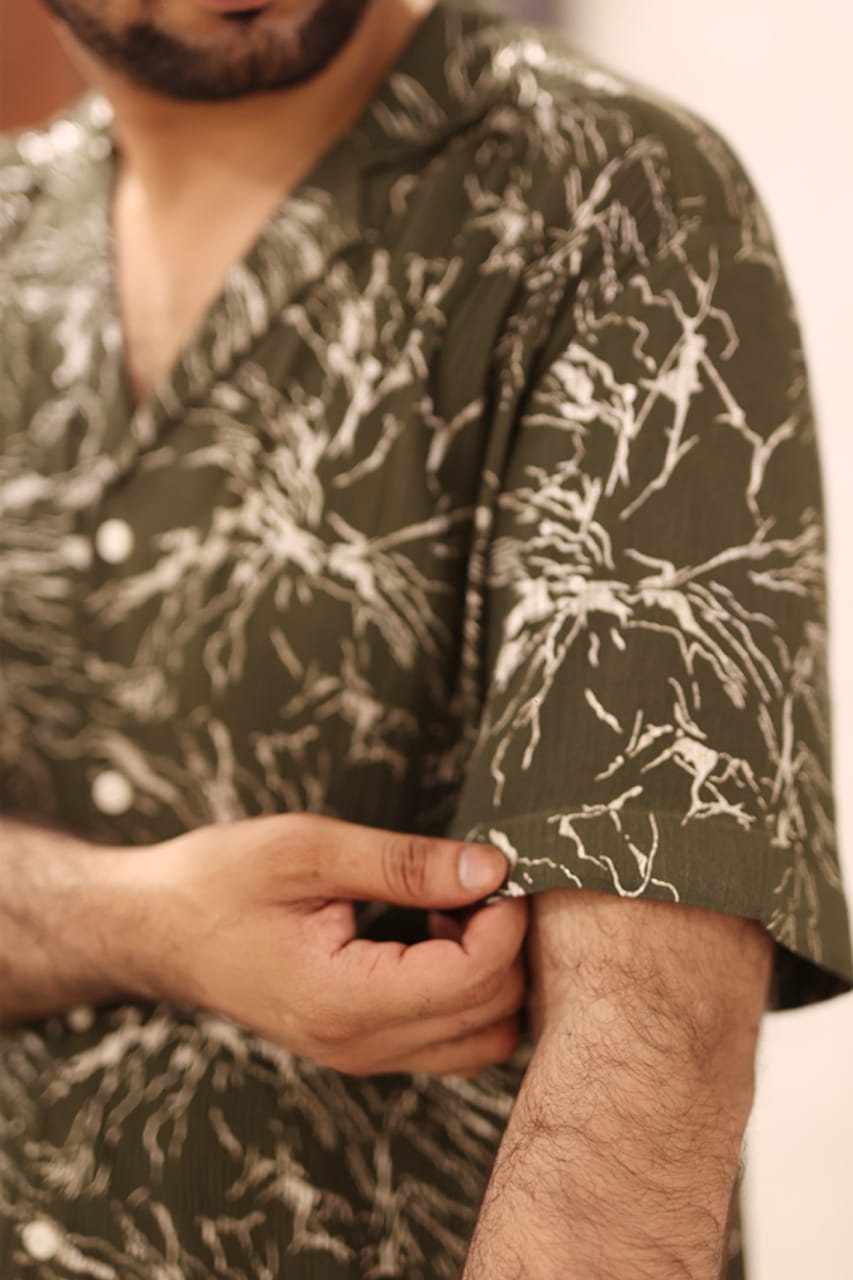 Green jall print shirt plain trouser