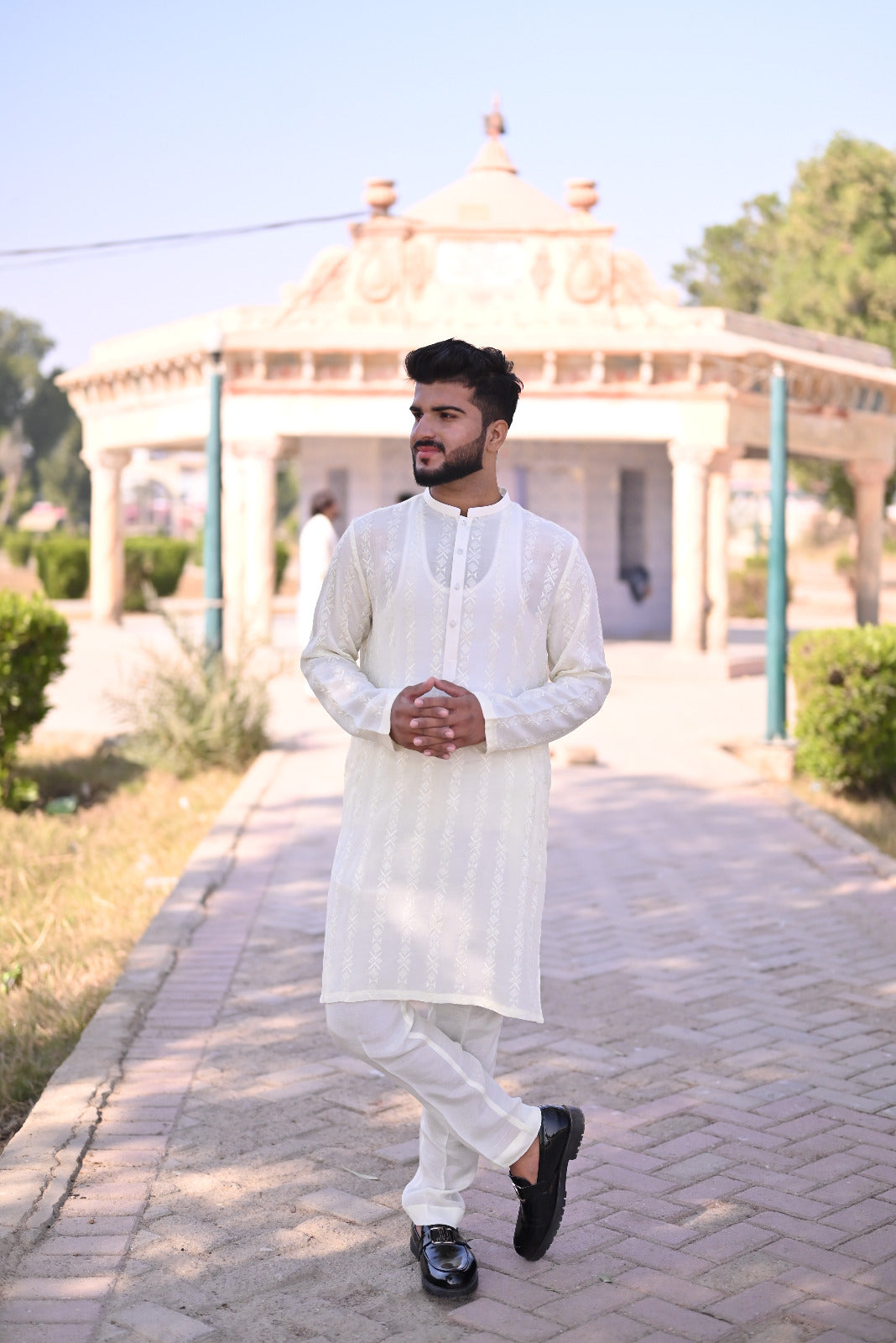 Off white sequence Embroidery kurta same plain trouser